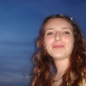 Meet your Posher, Luci